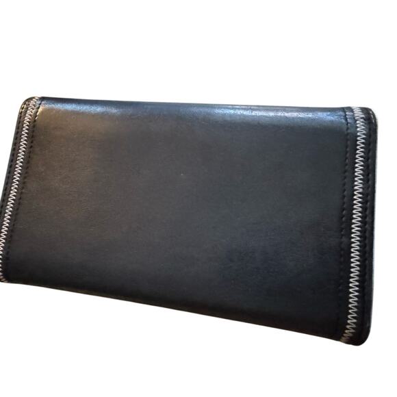 Chanel Timeless Mademoiselle Lock Wallet EUC Authentication certificate - Picture 2 of 12